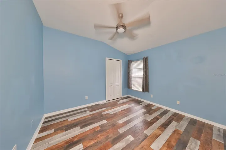 Guest Bedroom #1(b)