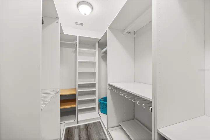 PRIMARY CLOSET ORGANIZER