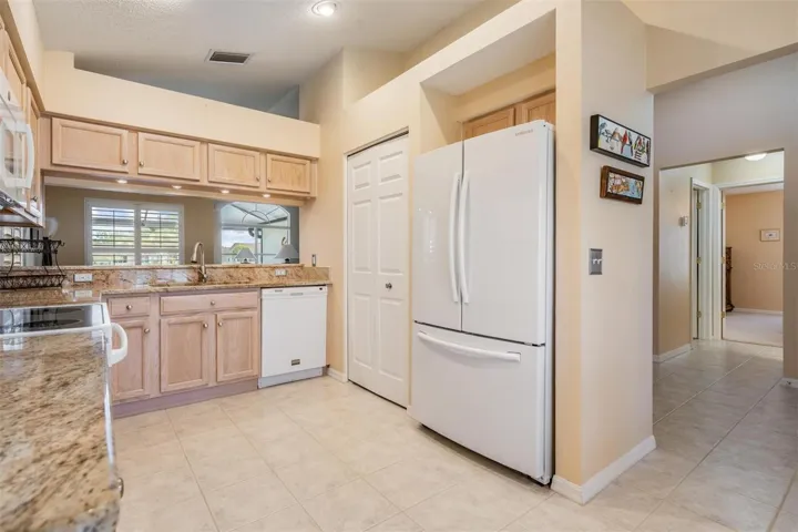 Easy-care tile in kitchen
