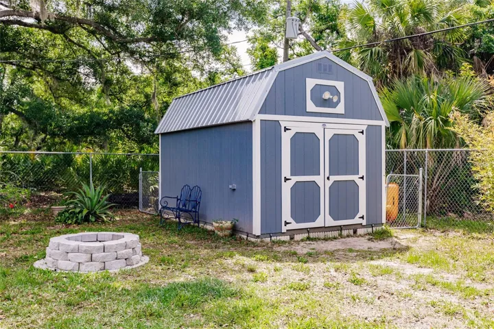 STORAGE BUILDING