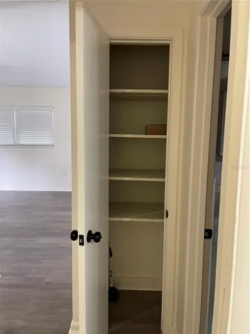 2nd linen closet/storage