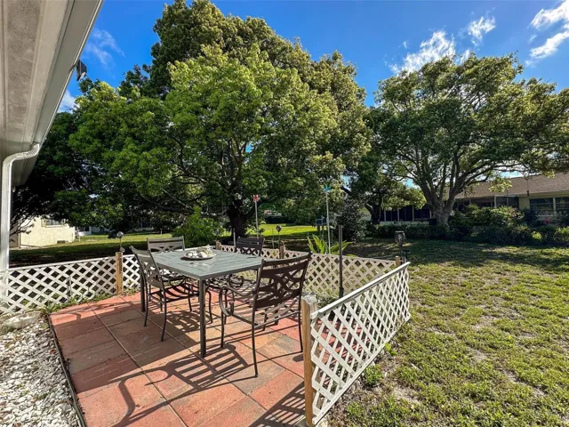 An outside patio area!