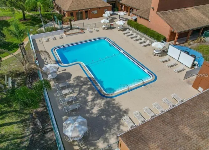 BEACON WOODS SWIMMING POOL