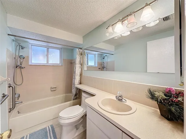 Hall bath