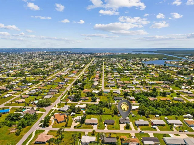 Aerial view of 189 Norfolk