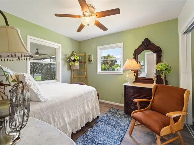 Guest bedroom #2