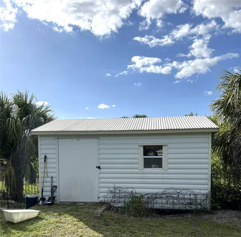 Shed