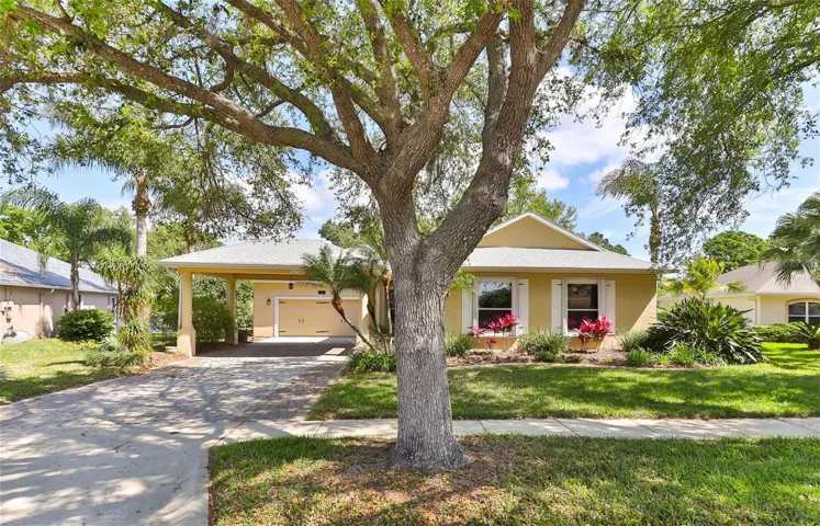 4185 Mayfair Ln