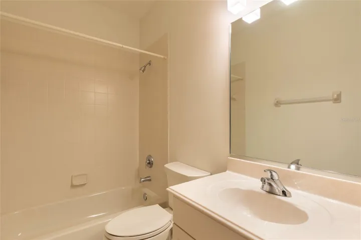 Bathroom 2 (upstairs)