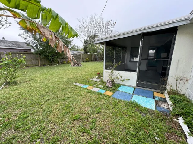 Side yard