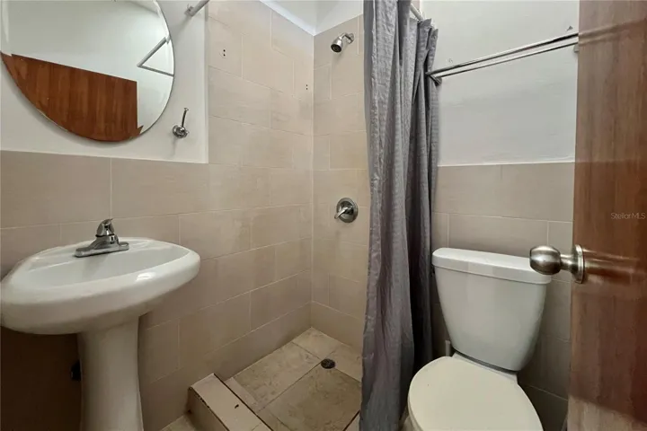 Unit 3 - Bathroom