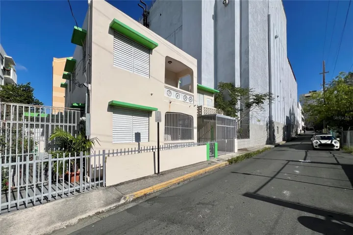 Facade (North Facing)