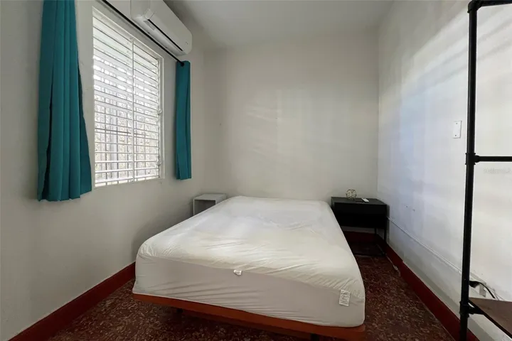 Unit 1B - Bedroom