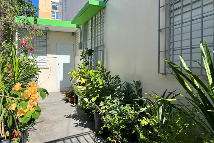 Unit 1B - Patio