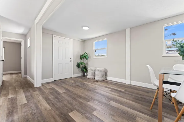 Entryway/Front Door