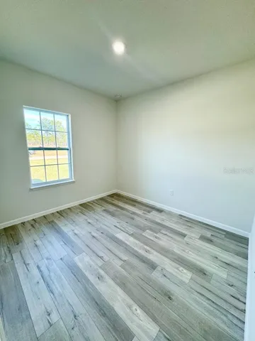 MODEL HOME