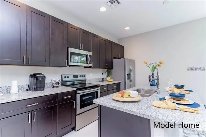 MODEL HOME
