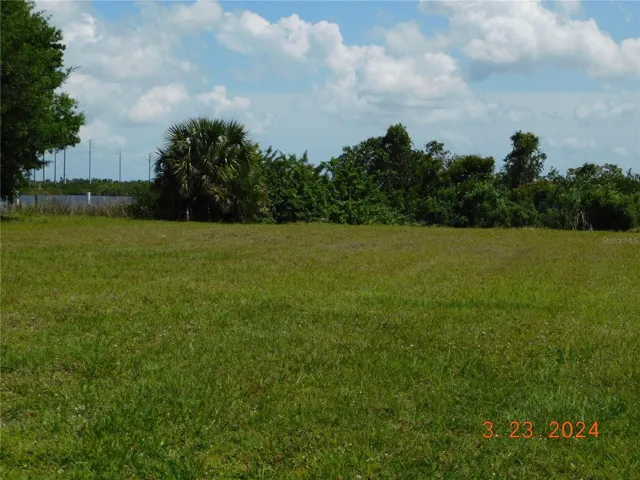 This could be the spot for your new home!