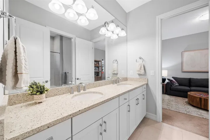 Jack and Jill Bathroom between Bedroom 1 and 2