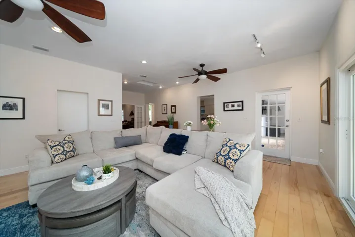 Family room!