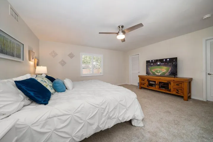 Primary bedroom!