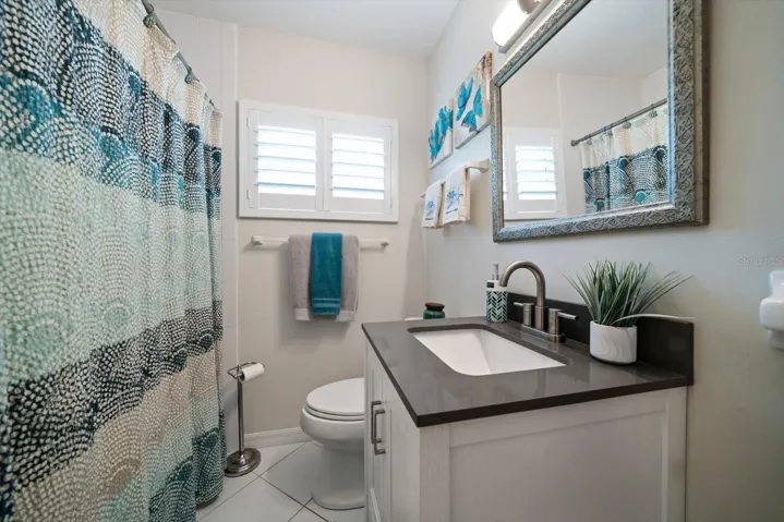 Hall bathroom!