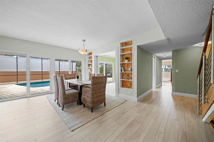 Dinning Room Staged