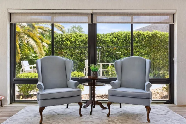 ENCLOSED LANAI WITH MITSUBISHI SPLIT AIR UNIT