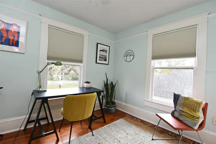 Third bedroom (no closet)