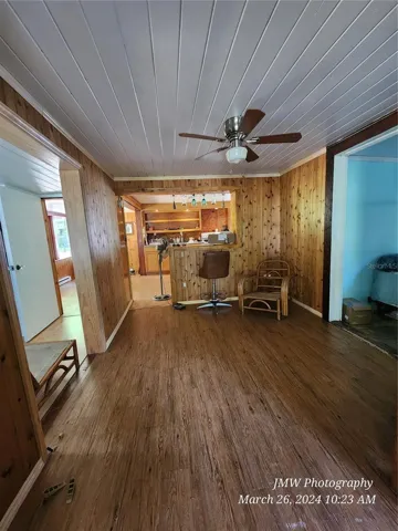 FRONT DOOR VIEW INSIDE