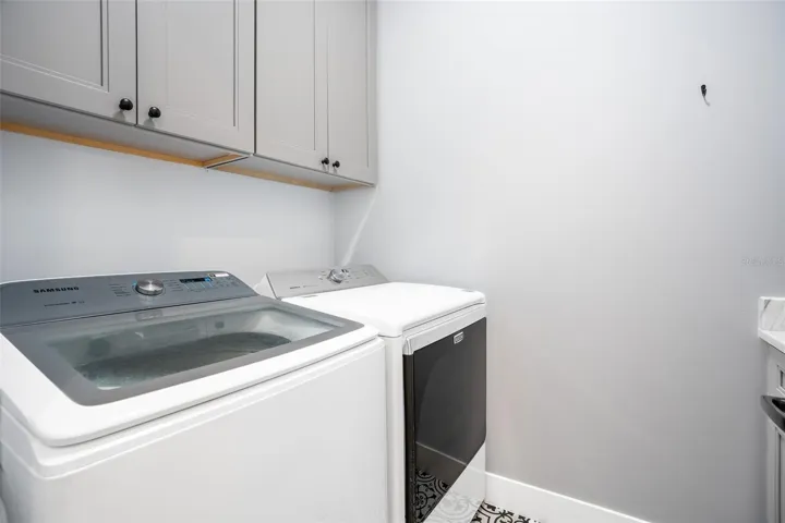 laundry room 5.6 x 8.2