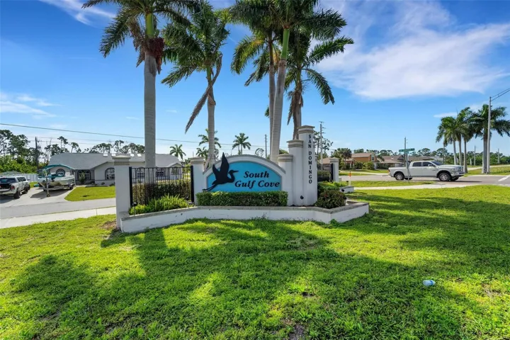 Palm Tree Landscaped Entrance