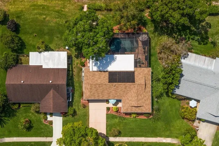 Note the new roof, attractive privacy landscaping & well maintained property~