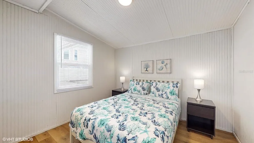 19806 2nd Bedroom