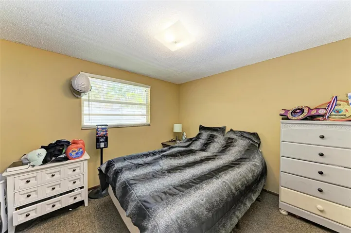 A side bedroom 2