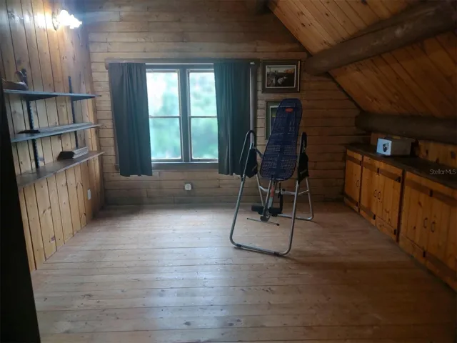 2nd upstairs bedroom