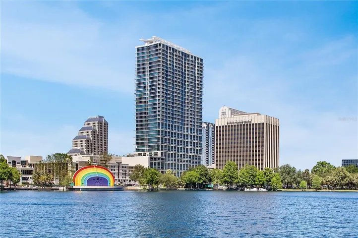 The VUE at Lake Eola