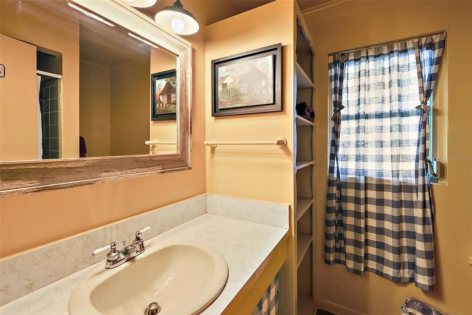 1st floor bathroom