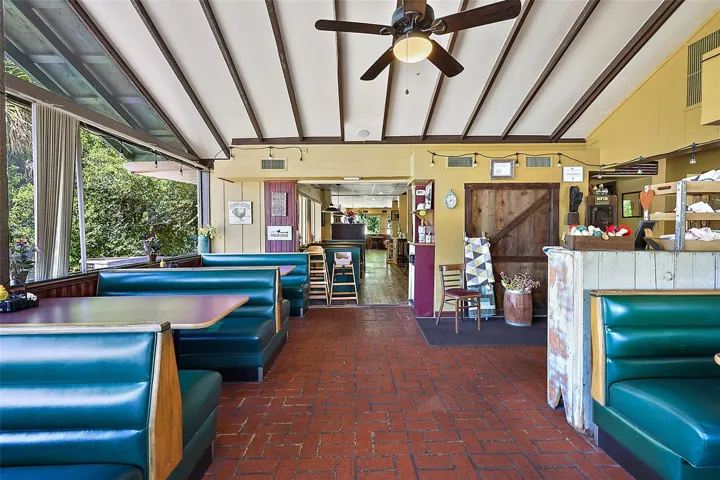 Dinning front