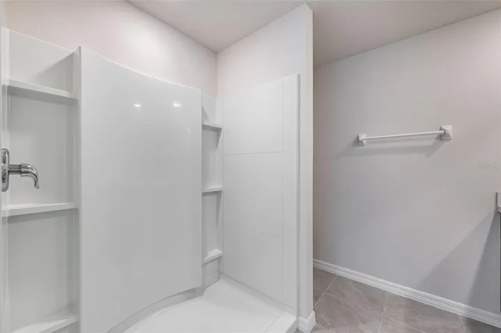 Main Bathroom 2