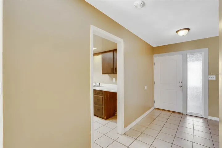 Foyer into kitchen