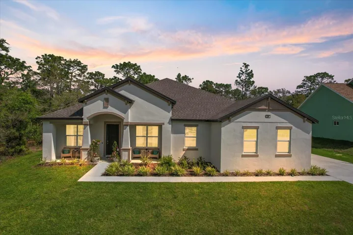 Welcome to 38 Cypress E. Blvd!