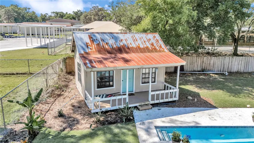 Air Conditioned Shed