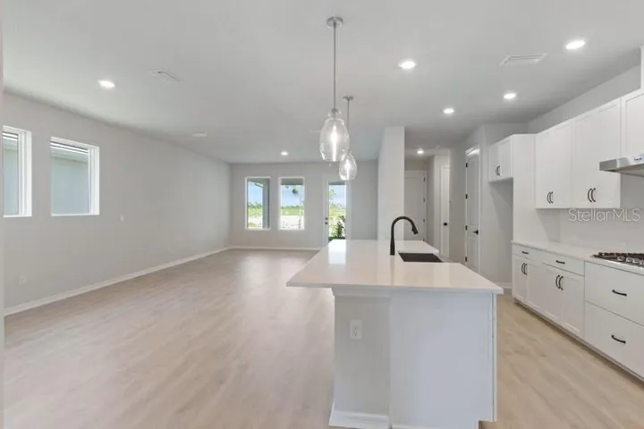 Kitchen & Dining Room
