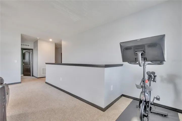 2nd Floor Oversized Loft