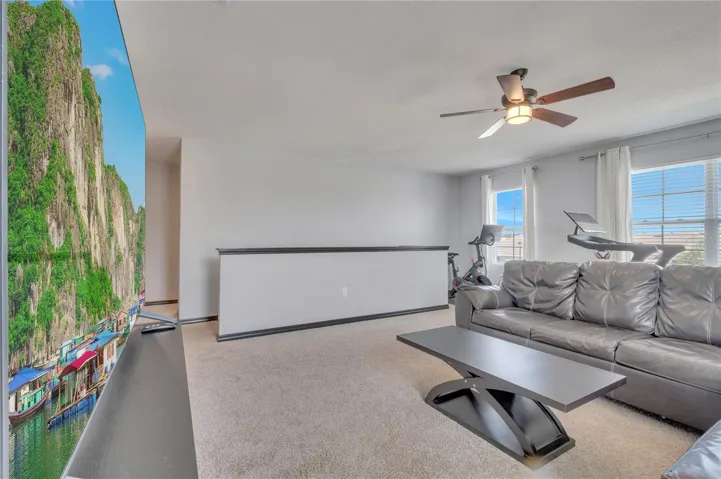 2nd Floor Oversized Loft