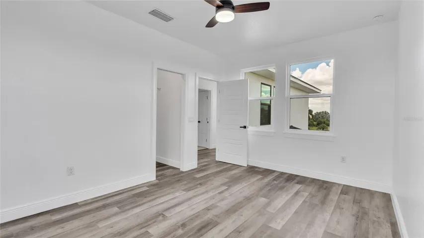 Fourth bedroom/Second floor