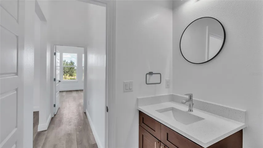 Half bathroom/Quartz countertop/First floor