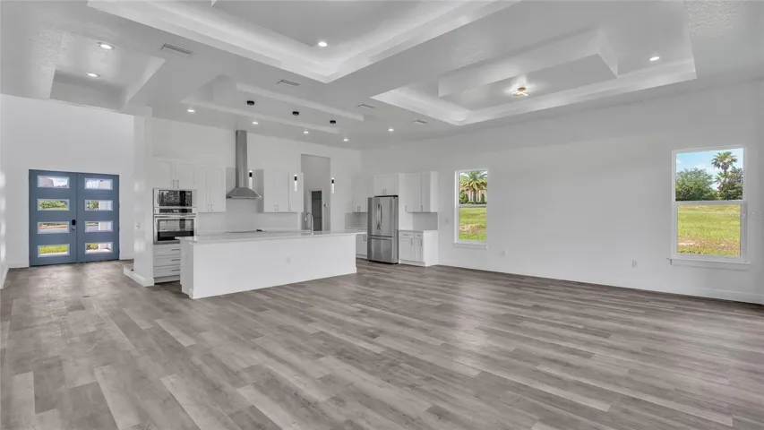 Kitchen/Living Room/Open Concept