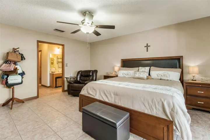 Primary room with ensuite